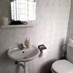 Casa de hóspedes Mois 3*
